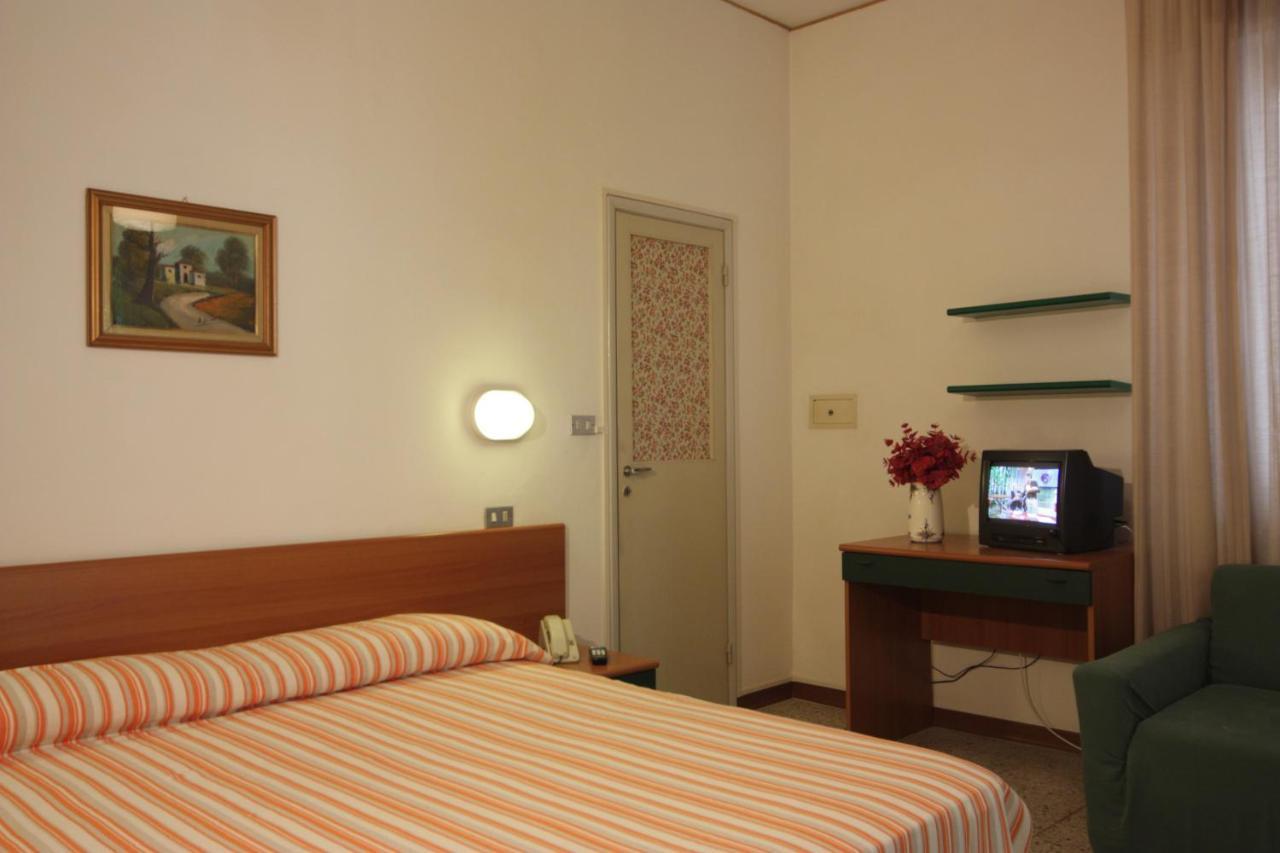 Hotel Garni Picnic Riccione Zewnętrze zdjęcie